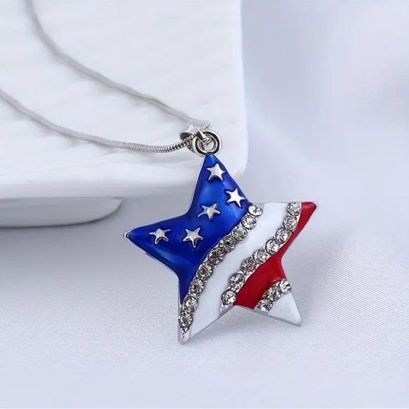 American Flag Star Pendant Necklace with Crystal Rhinestone - Silver Tone - Picture 2 of 3
